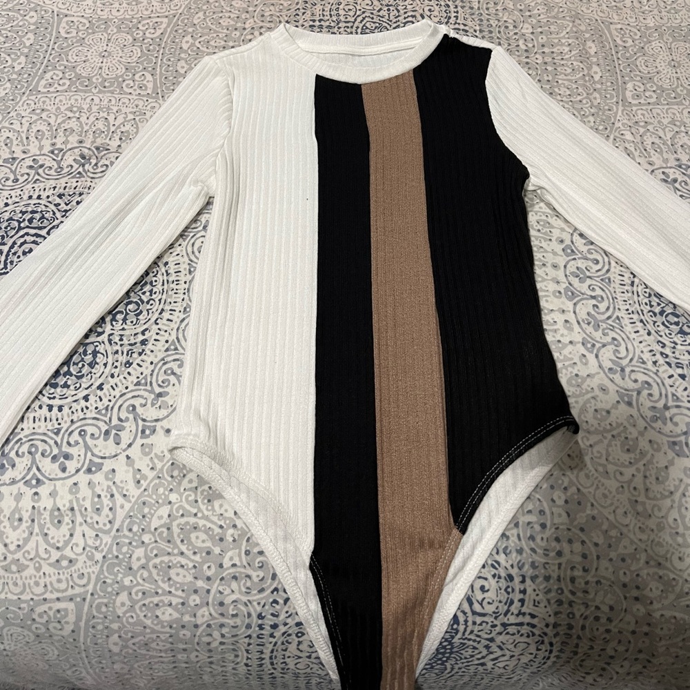 Long sleeve bodysuit